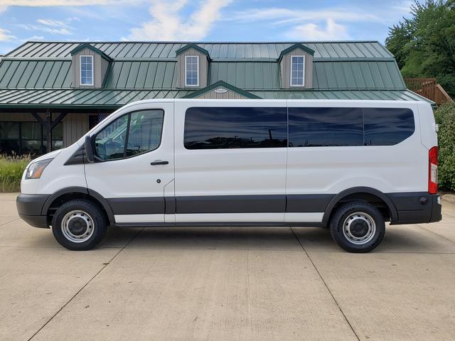 ford transit wagon 2018 1FBZX2ZM8JKB52901 image ford transit wagon 2018 1FBZX2ZM8JKB52901 image